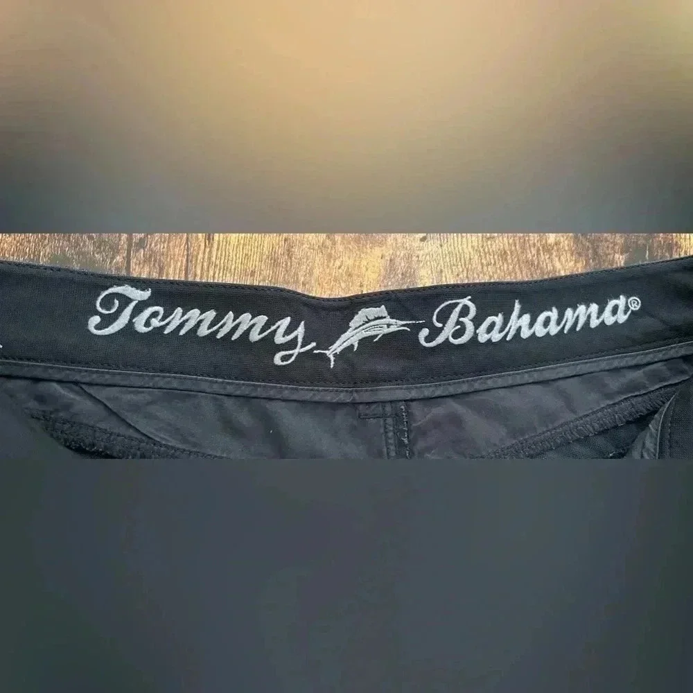 Tommy Bahama | men’s cotton pants. Size: 34